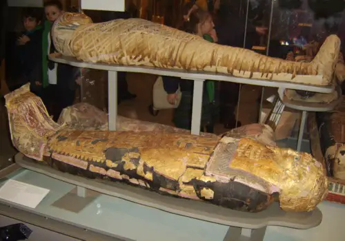 ancient-egyptian-mummies